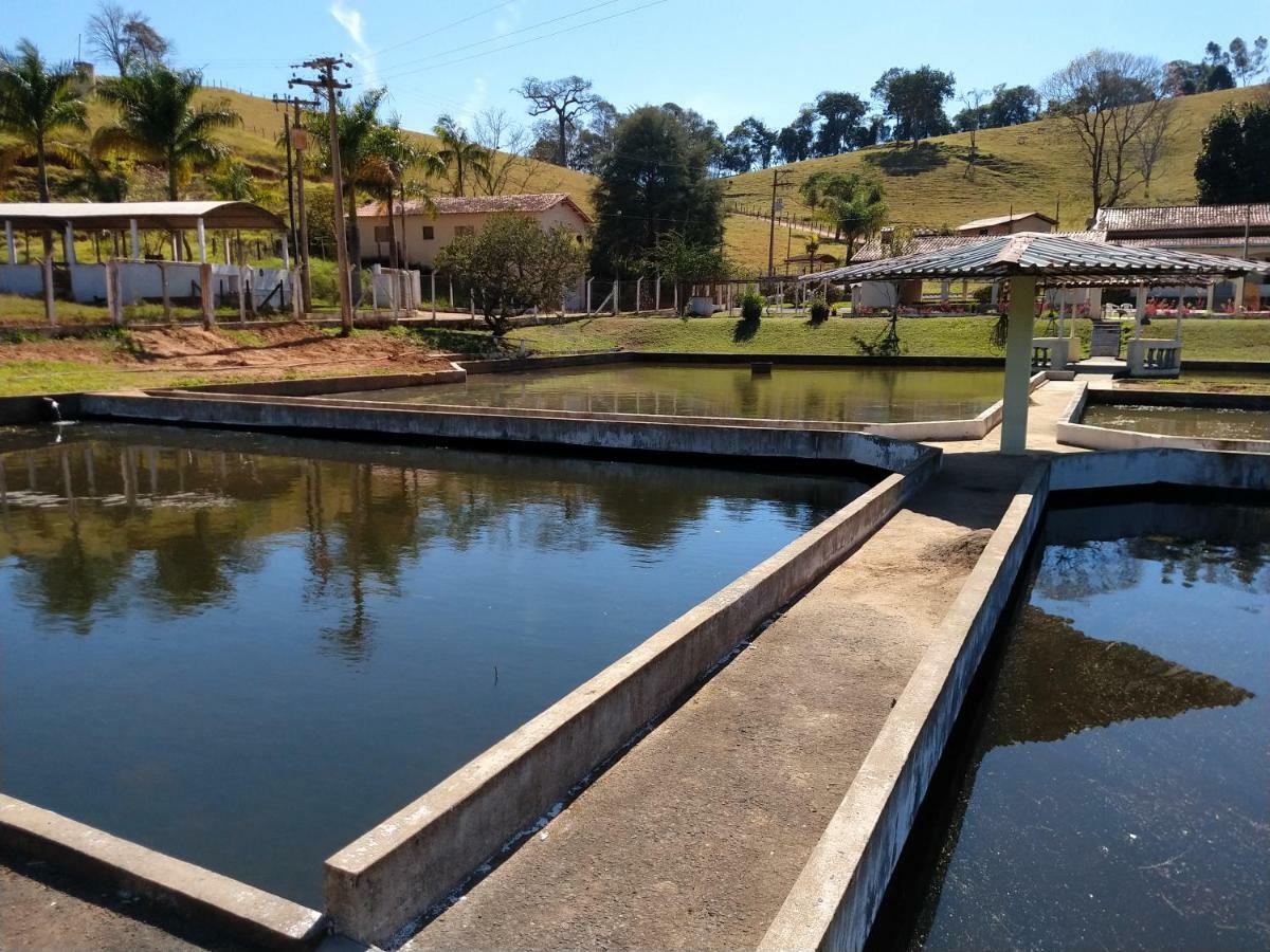 Sitio Dos Rodrigues Villa Lindoia Bagian luar foto